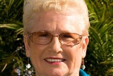 Retired Trainer Kathy Walsh Passes at 85